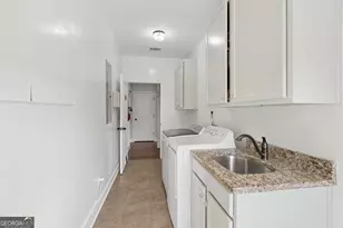 200 Yellowwood Dr, Sharpsburg, GA 30277 - Photo 46