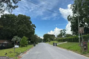 5711 Scotland Rd, Pensacola, FL 32526 - Photo 4