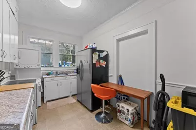 131 S Milledge Avenue, Athens, GA 30605 - Photo 14