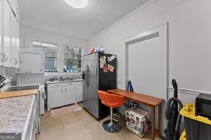 131 S Milledge Ave, Athens, GA 30605 - Photo 14