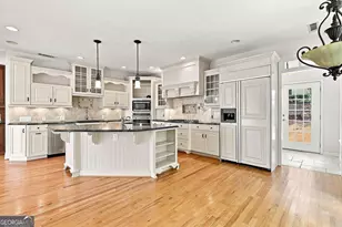 625 Bellenden Dr, Peachtree City, GA 30269 - Photo 24