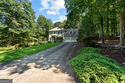 15 Oak Ridge Drive, Sharpsburg, GA 30277 - Photo 2
