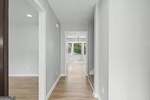 6883 Creekmoor Ln, Riverdale, GA 30296 - Photo 6
