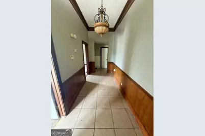 1557 Walnut Street, Macon, GA 31201 - Photo 6