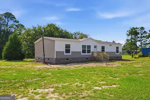 1137 5th Ave, Twin City, GA 30471 - Photo 2