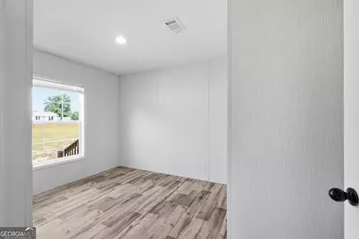 1137 5th Avenue, Twin City, GA 30471 - Photo 18