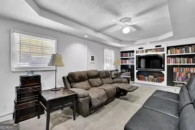 804 Rowland Road, Stone Mountain, GA 30083 - Photo 16