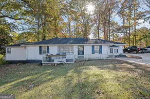 804 Rowland Rd, Stone Mountain, GA 30083 - Photo 1