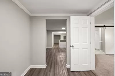 1370 W Hancock Avenue, Athens, GA 30606 - Photo 4