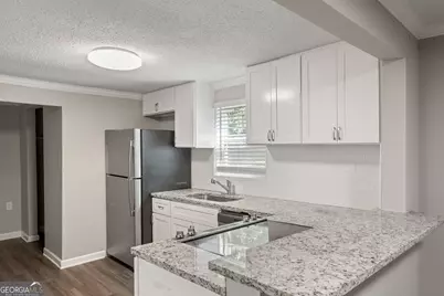 1370 W Hancock Avenue, Athens, GA 30606 - Photo 8