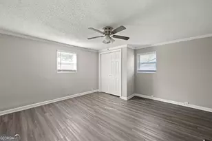 1370 W Hancock Ave, Athens, GA 30606 - Photo 14
