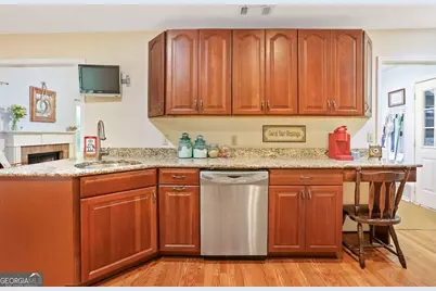 105 Farringdon Circle, Savannah, GA 31410 - Photo 14