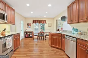 105 Farringdon Cir, Savannah, GA 31410 - Photo 12