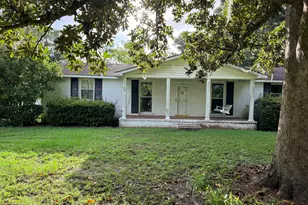 451 Charles St, Saint Marys, GA 31558 - Photo 1