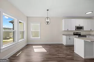 142 Washington St, Dalton, GA 30721 - Photo 10