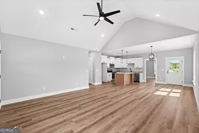 140 Washington Street, Dalton, GA 30721 - Photo 10