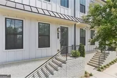 990 Viney Way NW, Atlanta, GA 30318 - Photo 2