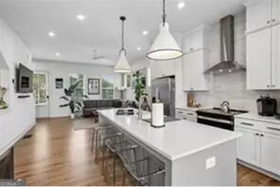 990 Viney Way NW, Atlanta, GA 30318 - Photo 10