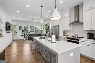 990 Viney Way NW, Atlanta, GA 30318 - Photo 10