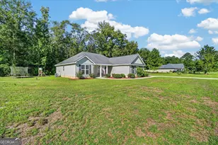 229 Shiloh Dr, Brooklet, GA 30415 - Photo 2