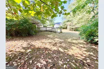 1398 Fairfield Drive SW, Lilburn, GA 30047 - Photo 24