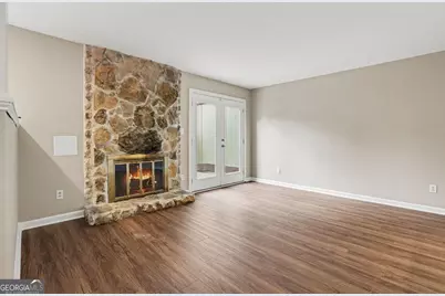 2752 Meadow Mere E, Atlanta, GA 30341 - Photo 6