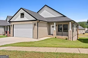 144 Washington St, Dalton, GA 30721 - Photo 1