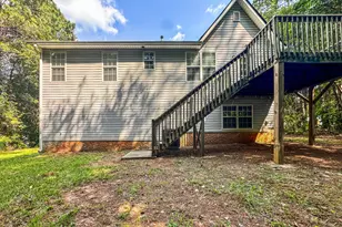 335 Paradise Dr, Douglasville, GA 30134 - Photo 16