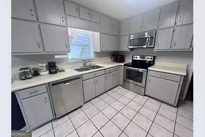 325 Windsor Drive, Fayetteville, GA 30215 - Photo 8
