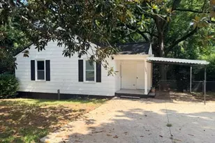 1301 N Clarke St, Milledgeville, GA 31061 - Photo 1