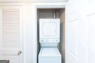 2657 Lenox Rd, Atlanta, GA 30324 - Photo 20