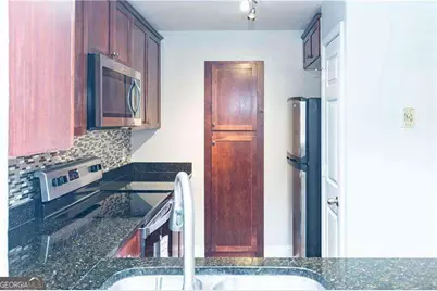 2657 Lenox Road #P216, Atlanta, GA 30324 - Photo 8