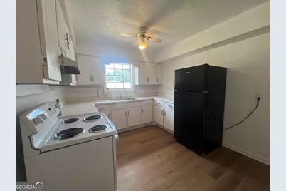 1529 S Davis Road, Lagrange, GA 30241 - Photo 6