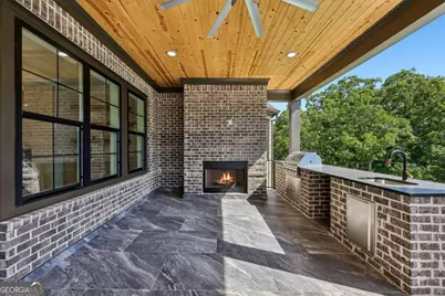 6222 Bridgewood Dr, Buford, GA 30518 - Photo 8