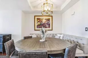 3338 Peachtree Rd NE, Atlanta, GA 30326 - Photo 16