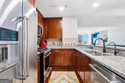 3338 Peachtree Road NE #2105, Atlanta, GA 30326 - Photo 12
