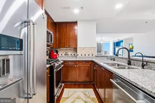 3338 Peachtree Rd NE, Atlanta, GA 30326 - Photo 12