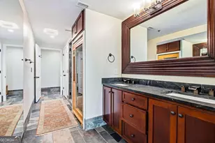 3338 Peachtree Rd NE, Atlanta, GA 30326 - Photo 40