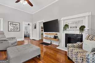 35 Combs St, Locust Grove, GA 30248 - Photo 8
