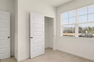 131 Champlain Rd, Hoschton, GA 30548 - Photo 4