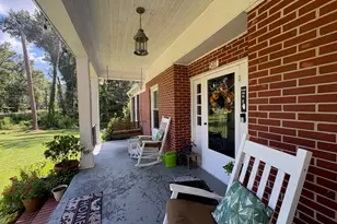517 N Main St, Statesboro, GA 30458 - Photo 2