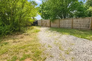 6148 Wheat St NE, Covington, GA 30014 - Photo 6