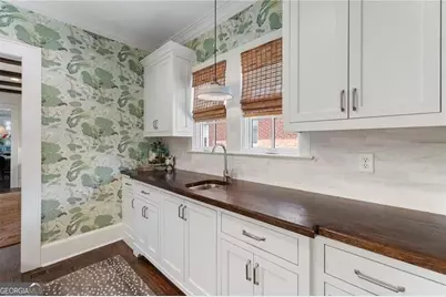 1055 Bellevue Drive NE, Atlanta, GA 30306 - Photo 12