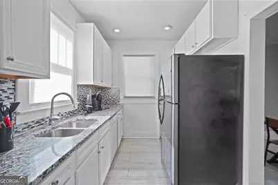 1789 Taylor Avenue, East Point, GA 30344 - Photo 2