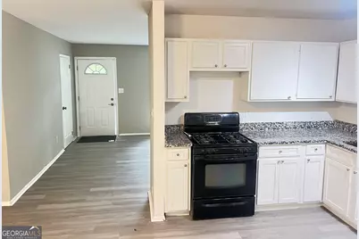1259 Pineglen Drive, Riverdale, GA 30296 - Photo 2