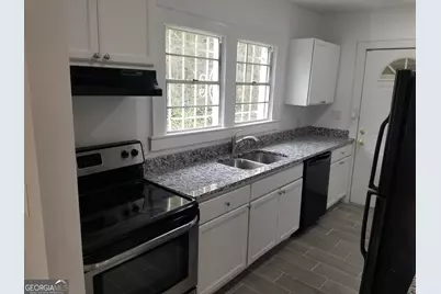 2429 Macon Drive SW, Atlanta, GA 30315 - Photo 4