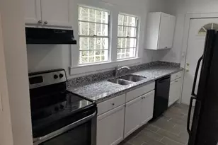 2429 Macon Dr SW, Atlanta, GA 30315 - Photo 4