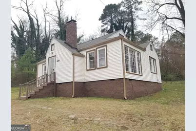 2429 Macon Drive SW, Atlanta, GA 30315 - Photo 2