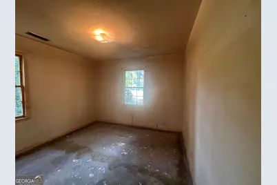 404 Debra Drive, Lagrange, GA 30240 - Photo 14