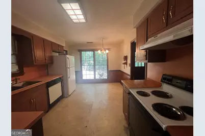 404 Debra Drive, Lagrange, GA 30240 - Photo 6